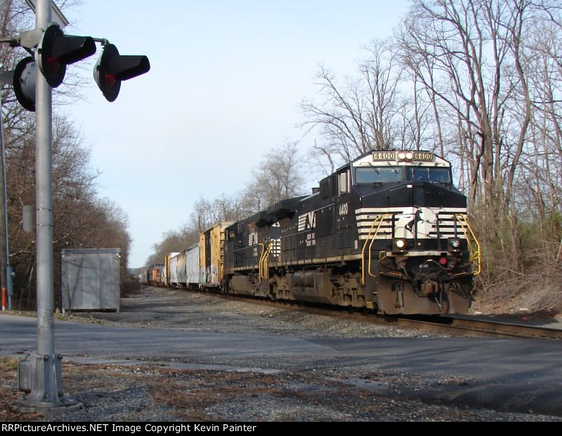 NS 4400